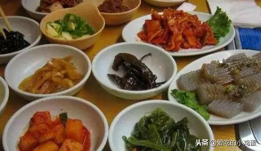 中國人、日本人和韓國人是如何吃飯的,看完後才知道差距這麼大!