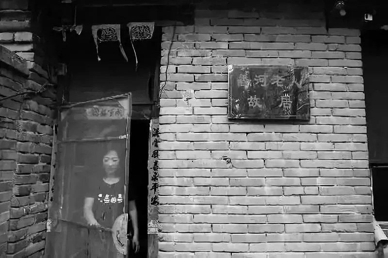 她從小信佛,治病救人,臨終5句遺訓,死後竟預言成真,驚現祥瑞