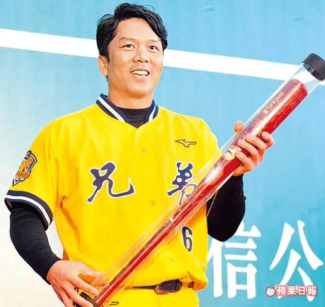 林智勝扣薪談判 21日最後期限 |