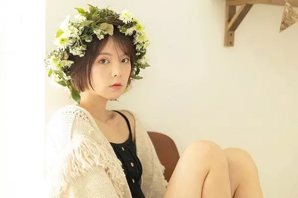 婆婆生日,兒媳用丈夫的手機轉帳一千,收到回復,女子泫然淚下