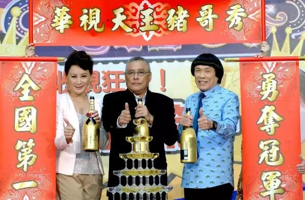 豬哥亮「告別式」5000人齊送最後一程,如今「白包金額」終於曝光了!金額真的太誇張了 哈哈