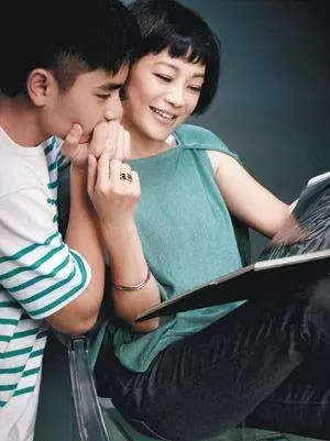 我讓兒子成為全校最優秀的學生,他沒有謝謝我;直到他被綁架後回來我才懂了!
