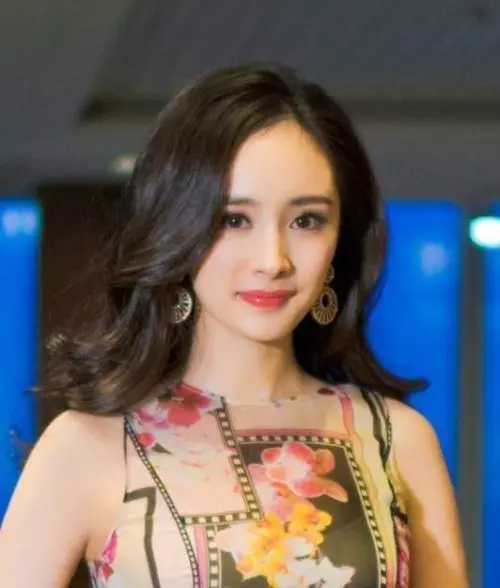 楊冪接受專訪被問:有沒有復婚的可能,楊冪六個字的回答字字誅心!