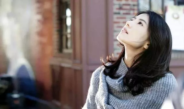 我43歲二婚了,丈夫讓我為他生個兒子,這樣的要求該不該答應呢?