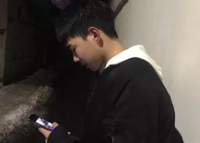 快要結婚了,女友對我說:分手吧,你根本就滿足不了我!