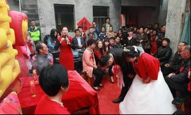 那一晚,女兒僅吃了小半碗飯就放下筷子說想躺一會,我忙完回家突然覺得心裡不對勁!