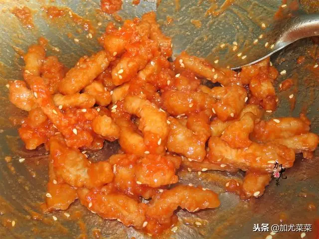 孩子最愛的家常菜,糖醋裡脊這樣做,孩子吃2碗米飯,家長都學下