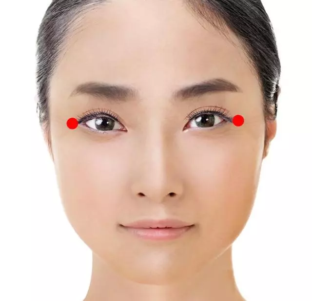 日本老中醫推薦眼部指壓按摩技巧:每天一分鐘,改善老花眼、緩解眼疲勞,去除魚尾紋,眼睛越來越年輕