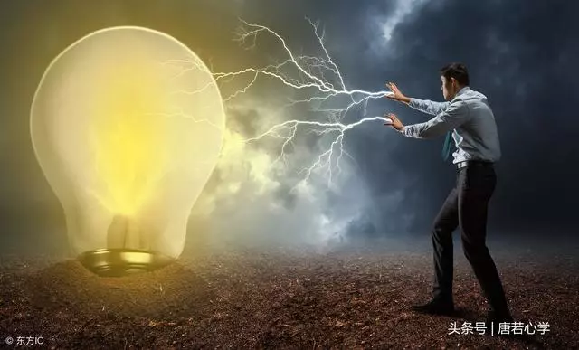 心理學:痛苦時,請記得做這三件事,你的內心才會越來越強大