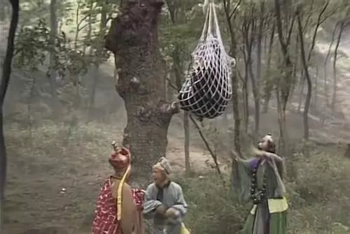 以前拍戲有多苦,《西遊記》就一部攝像機,看看小白龍的龍形