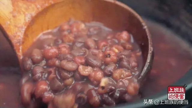 紅豆粥好喝的訣竅,倒入一杯【它】,香味濃郁口感絲滑