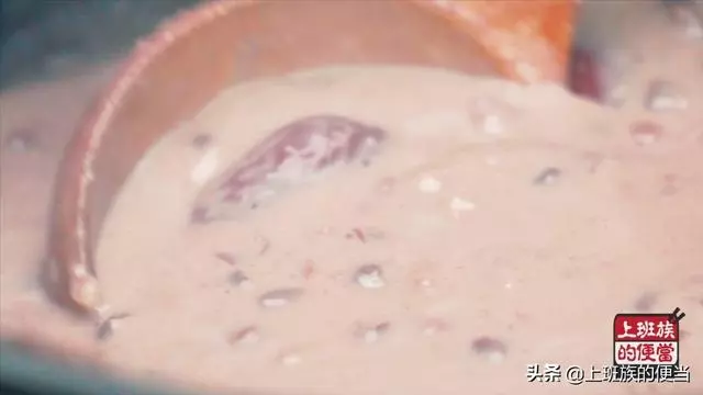 紅豆粥好喝的訣竅,倒入一杯【它】,香味濃郁口感絲滑