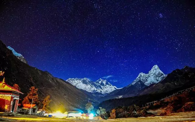 第一次境外徒步旅行怎麼選?