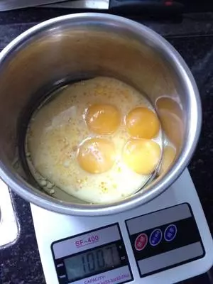 教你做原味蛋糕捲兒,簡單易學還好吃哦