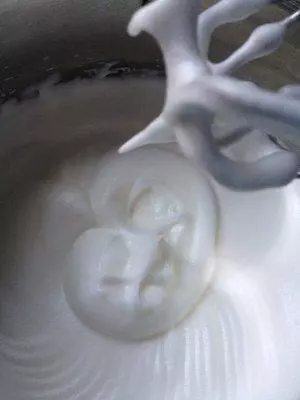 教你做原味蛋糕捲兒,簡單易學還好吃哦