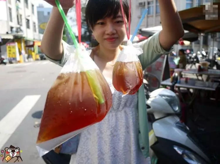 古早味紅茶一點都不古早!根本一堆化學式的「香料便宜茶!」...古早味已淪為形容詞!