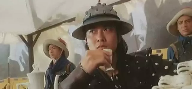 錢小豪錢嘉樂親兄弟, 一個陷醜聞至今未紅, 一個金馬獎家庭幸福!