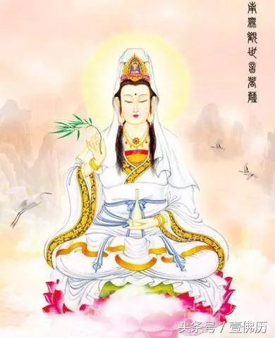 觀音菩薩頭頂出現「神秘黑色東西」!工作人員爬上去一看,嚇得一身冷汗狂念阿彌陀佛!