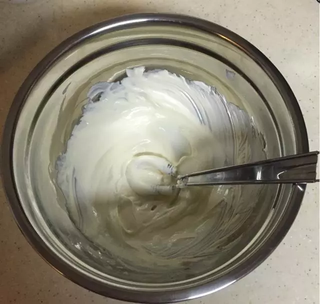 輕乳酪蛋糕的做法,好吃又好看哦