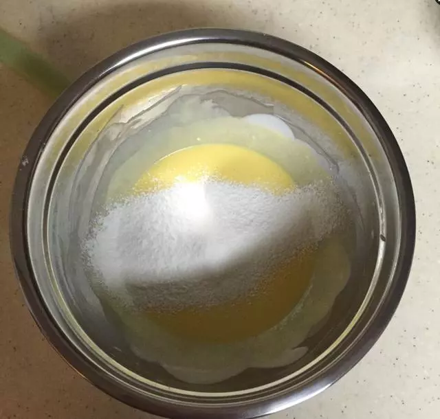輕乳酪蛋糕的做法,好吃又好看哦