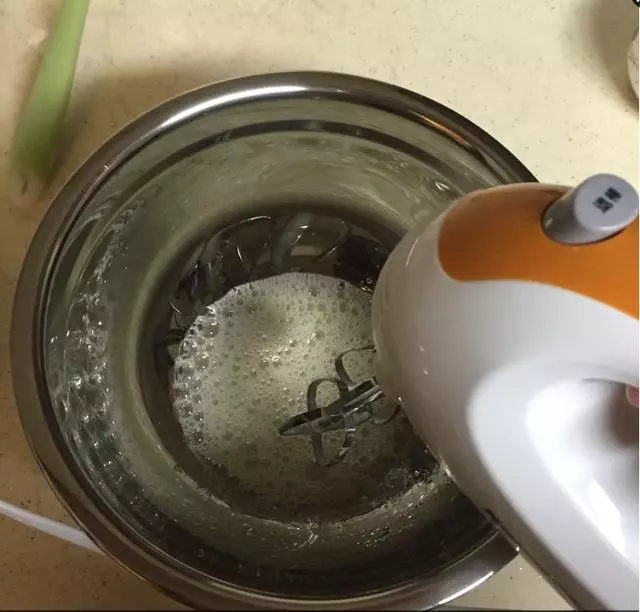 輕乳酪蛋糕的做法,好吃又好看哦