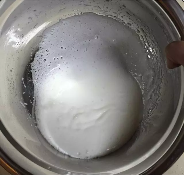 輕乳酪蛋糕的做法,好吃又好看哦