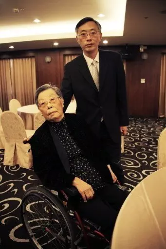 閨密一封電報… 京劇「冬皇」情定杜月笙 意外長眠台灣