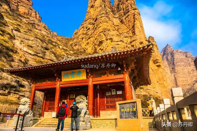 黃河三峽藏千年石窟,比莫高窟早100年,鑿刻世界第九大佛