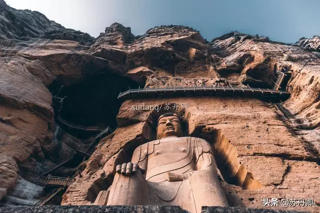 黃河三峽藏千年石窟,比莫高窟早100年,鑿刻世界第九大佛