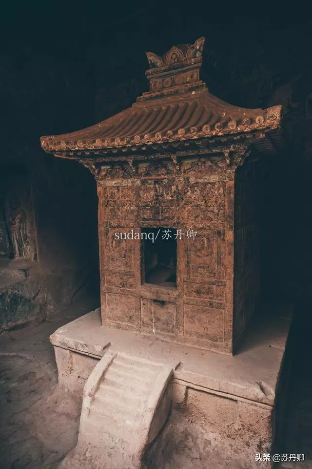 黃河三峽藏千年石窟,比莫高窟早100年,鑿刻世界第九大佛