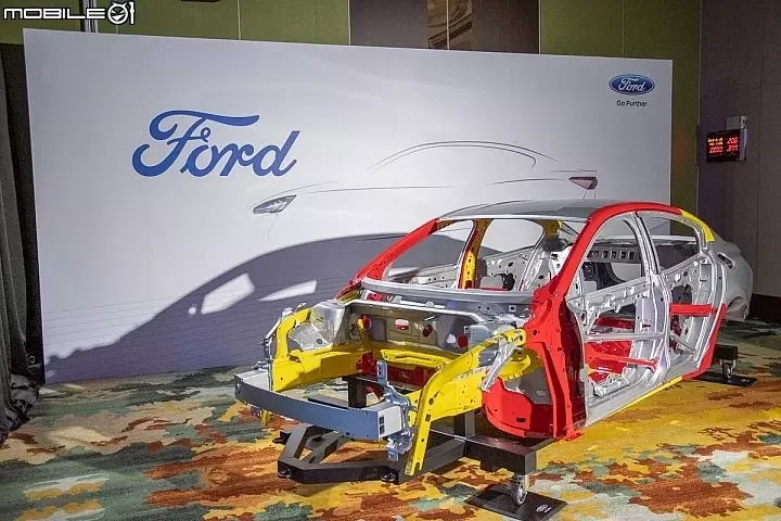 Ford Focus 全新第四代車型快閃測試,頂級競爭力建構銷售實力!