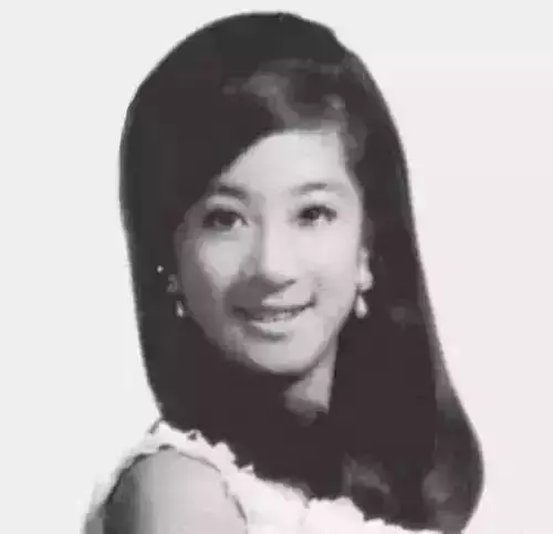 男友小自己36歲,68歲活出20歲的身材,30歲的容顏,她還用一雙手挑逗了全世界的女人!