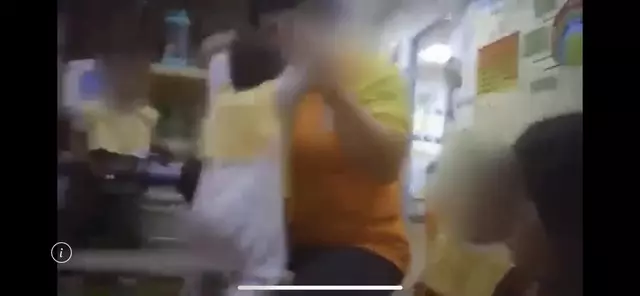 惡劣!甲等托嬰中心虐打1歲童 民眾不滿丟雞蛋抗議
