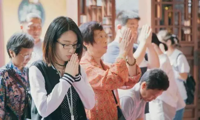 佛教里有一種「後悔藥」-懺悔!