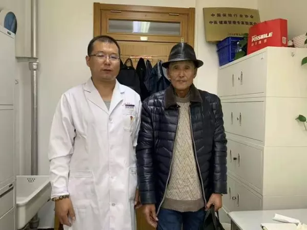 一位75歲肺癌患者的親身經歷,從呼吸機到服藥他到底經歷什麼?