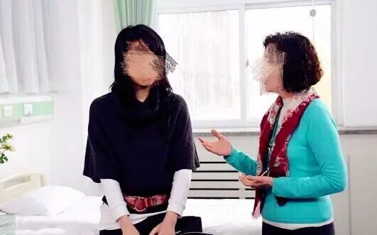 我媽請女友吃飯,故意沒帶錢包,結帳時女友「一句話」,我媽說非她不娶!