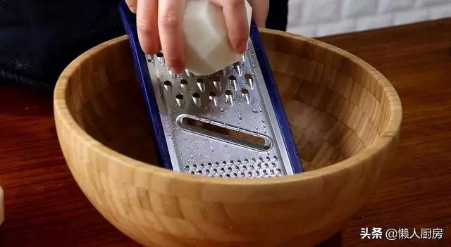 蘿蔔絲餅這麼做好吃,不揉麵,不包餡兒,適合懶人做