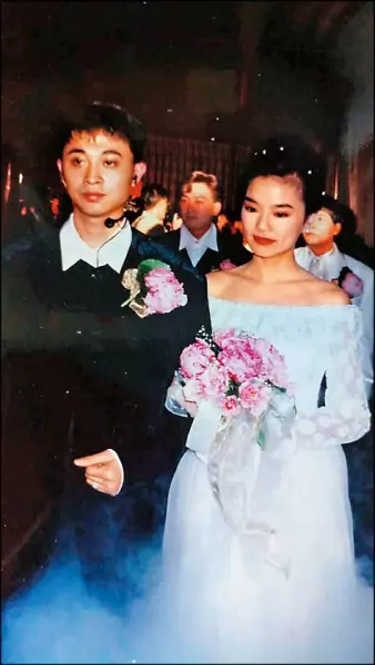 多次被爆是「謝金燕孩子的爸」,多年好友白冰冰終於出面證實:「楊宗憲有老實跟我講....」