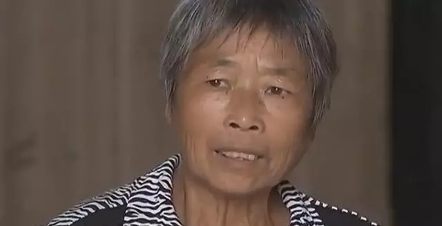 女子剛出生被抱養,40年後找到親生母親,生母:我女兒早死了