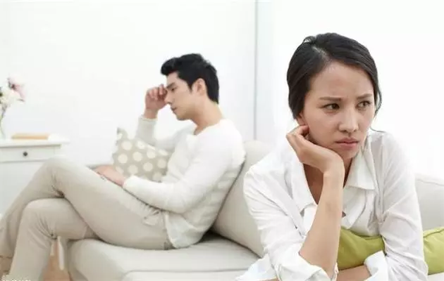 做上門女婿五年,老婆從不跟我回老家,媽來我家一趟,我離婚了!