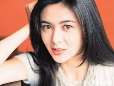 玩過關之琳,養過蔡少芬,今66歲換腎得子,獎勵老婆500億!