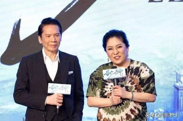 投資5億力捧兒子,誇口票房超星爺,向太尷尬了,李連杰也帶不動