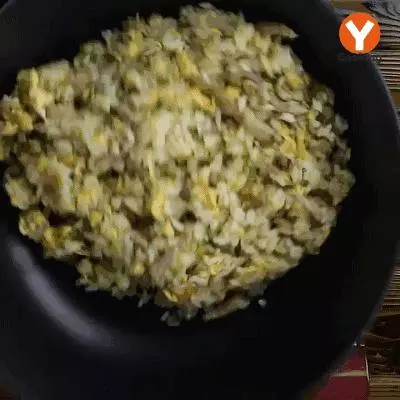 偷學五星大廚炒飯秘訣 教你做出粒粒分明的Q彈蛋炒飯~
