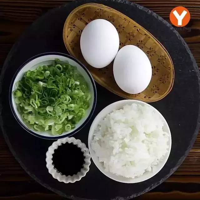 偷學五星大廚炒飯秘訣 教你做出粒粒分明的Q彈蛋炒飯~