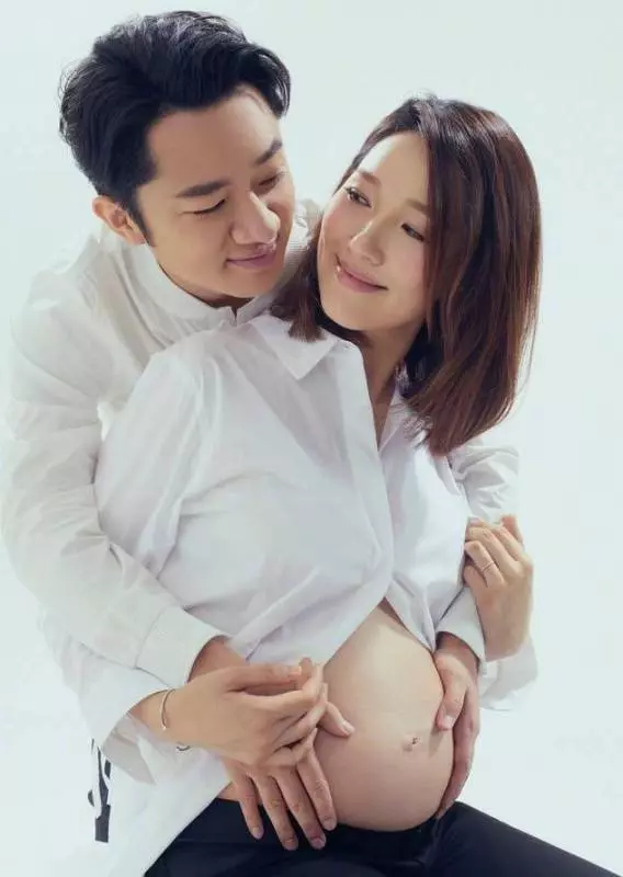 王祖藍女兒正面照首曝光,臉型像爸爸,五官像媽媽,網友大讚超美