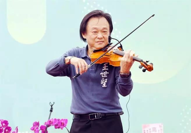 王世堅「網內互打」,抨擊吳釗燮錯了就是錯了