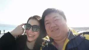 顏清標4個兒子「全把校花娶走」看到孫子合照才知道基因有多狂!
