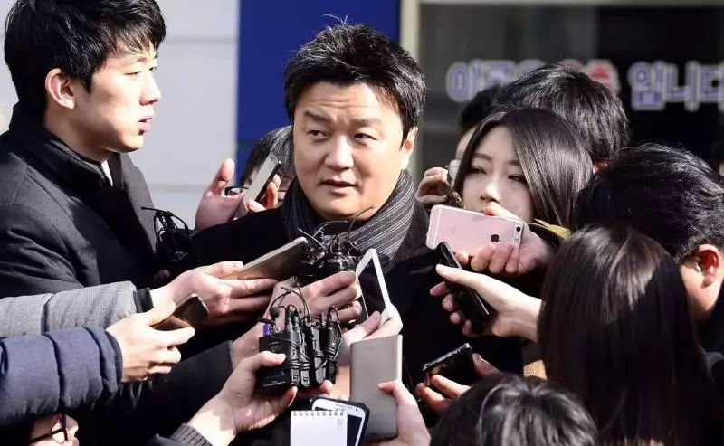 三星總栽女兒嫁保全,丈夫卻二度自殺!要求70億離婚,婚姻不幸,她還是把人生活得優雅亮麗!
