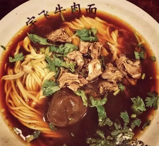 撐住!吃完北京這60家招牌菜,才是真正的吃貨