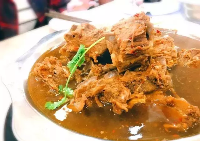 撐住!吃完北京這60家招牌菜,才是真正的吃貨
